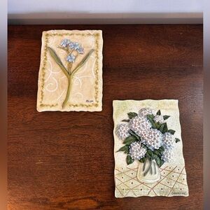 VINTAGE “CHERI BLUM & DANHUI NAI”3-D ART SCULPTURE WALL PLAQUES FLOWER PRISTINE.